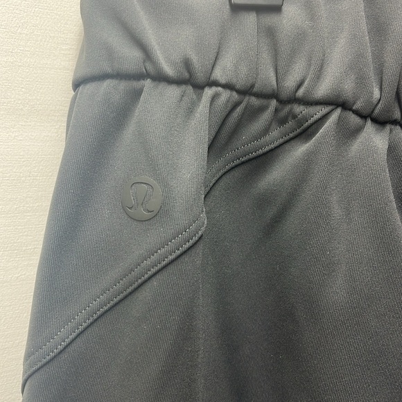 Lululemon Gray Stretch High-Rise Pant 7/8 Length Pant- 8 - Picture 9 of 10